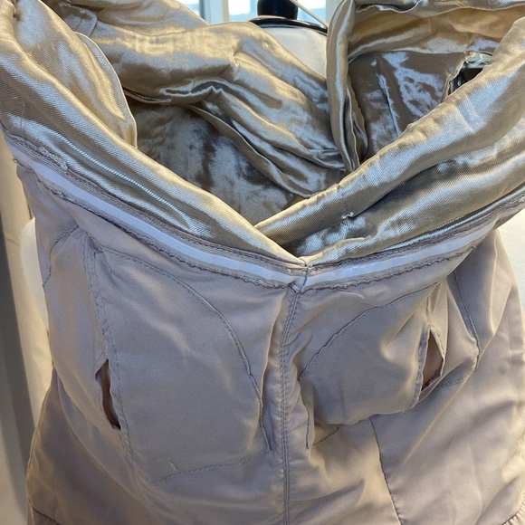 Champagne rouched off the shoulder size 6 Nicole Miller Party Dress - Picture 4 of 5